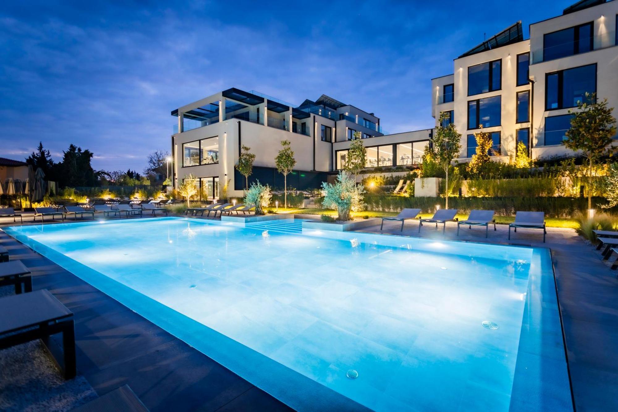 Therma Numera Spa & Wellness Vetren  Exteriör bild